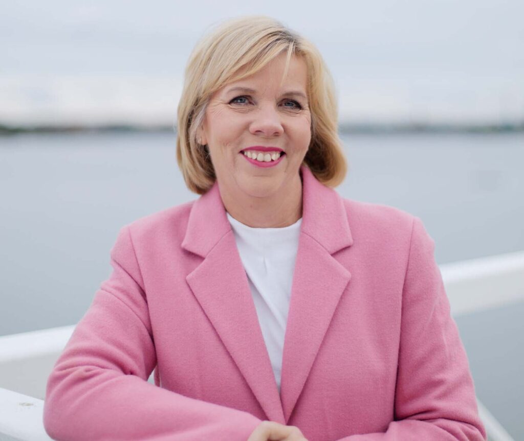Anna-Maja Henriksson