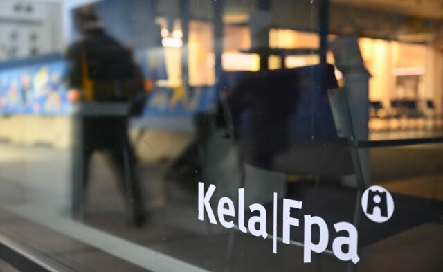 Koponen vaatii Kelan hallitusta tarkistamaan kantaansa sosiaaliturvan väärinkäytöksissä: "Tämä on täyttä hulluutta" - Suomen Uutiset
