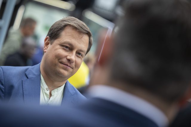 Hallitus avaa julkisia hankintoja kilpailulle – Junnila: Pk-yrityksille enemmän mahdollisuuksia  - Suomen Uutiset