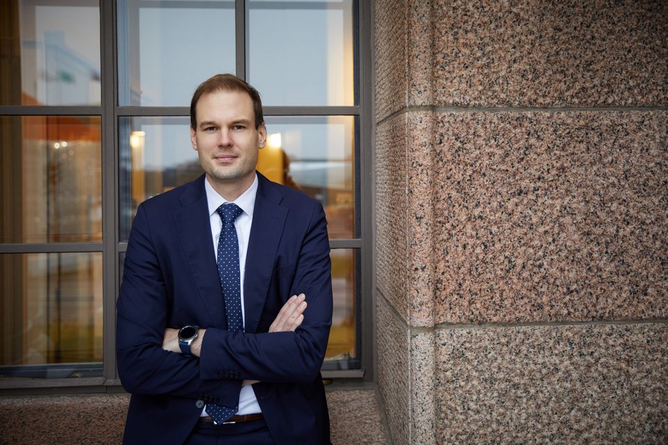 Kokoomuksen Kaunisto: Keskusta ei tuplaisi, vaan tulppaisi kasvun kolmen miljardin veromoukarilla | Kokoomuksen eduskuntaryhmä