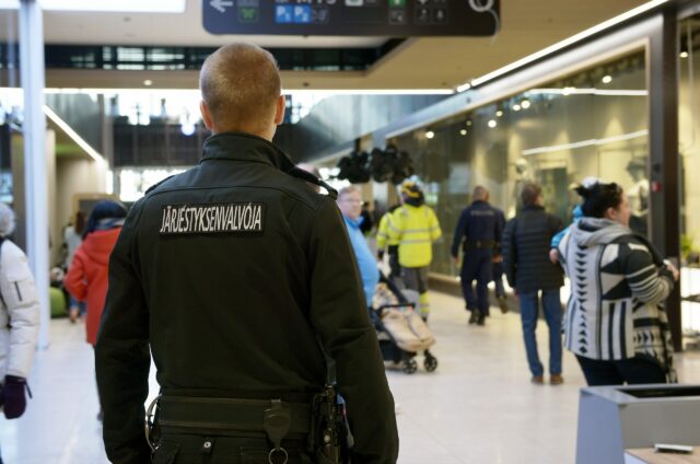 Hallitus laittaa myymälähäiriköt kuriin – tuomioistuin voi kieltää pääsyn kauppaan - Suomen Uutiset